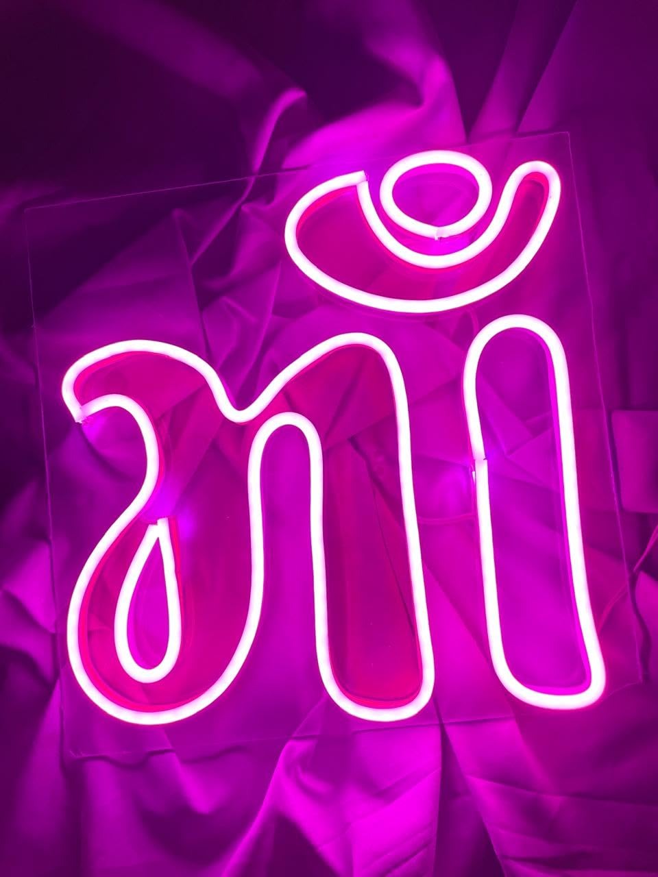 LED Neon Sign – "Maa" Design (Navratri Special)